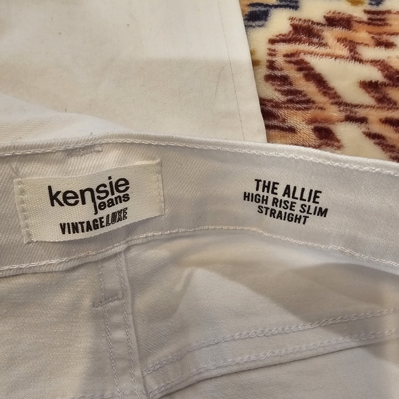 NWT KENSIE Jeans Slim Straight High Rise Allie Raw Hem Stretch Jeans White 10/30 - Picture 13 of 15